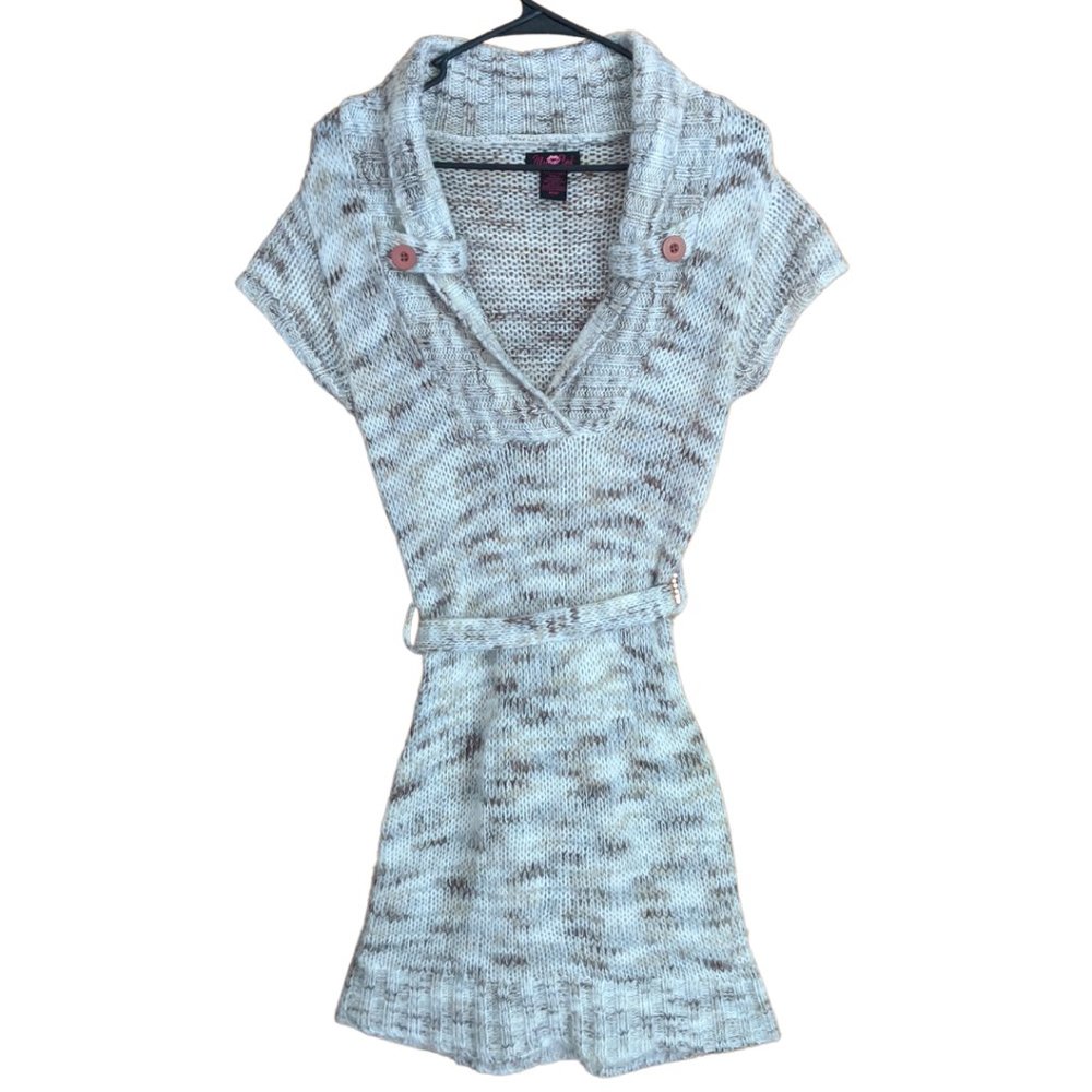 Cozy Knit Sweater Dress | Short-Sleeved | V-Neck | Belted Waist | Size: M